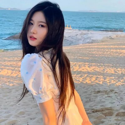 今夕何夕复见君